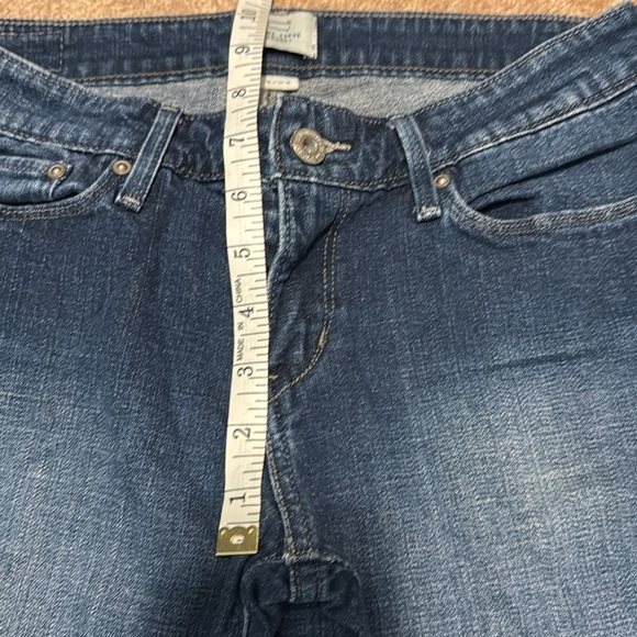 Levi’s Demi curve skinny size 4 short - Picture 3 of 7